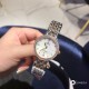 欧米茄 OMEGA 精品女神水滴系列腕表。316L精钢材质,进口石英机芯,原装折叠扣,精致唯美的设计,让您的美丽无处不在,也将华丽与经典融合,创造出惊艳巨作,表盘清新淡雅,色彩的格调将华丽装点腕间,悦享浪漫之感。尺寸28mm。 欧米茄 OMEGA 精品女神水滴系列腕表。316L精钢材质,进口石英机芯,原装折叠扣,精致唯美的设计,让您的美丽无处不在,也将华丽与经典融合,创造出惊艳巨作,表盘清新淡雅,色彩的格调将华丽装点腕间,悦享浪漫之感。尺寸28mm。