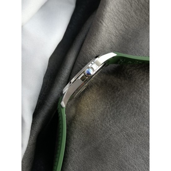 3K推荐:百达翡丽AQUANAUT系列5168G-010腕表,精钢表壳搭配绿色天然橡胶表带,卡其绿色表盘,324型一体机,42.2毫米。 3K推荐:百达翡丽AQUANAUT系列5168G-010腕表,精钢表壳搭配绿色天然橡胶表带,卡其绿色表盘,324型一体机,42.2毫米。