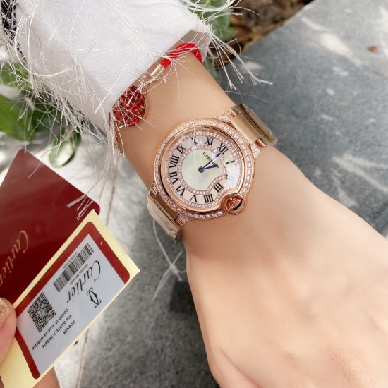 新年特惠送福饰品CARTIER卡卡 ,蓝气球奢华系列,自然光实拍,超美摒弃了现代盛行的繁复华丽的修饰,以经典又潮流的元素重新诠释唯美,高贵气质尽显无漏!打造独家高超品质.台湾厂四件套外壳,瑞士石英机芯,鱼眼蓝宝石镜面,11色牛皮表带可选,原装折叠表扣,尺寸:36mm 新年特惠 先到先得 新年特惠送福饰品CARTIER卡卡 ,蓝气球奢华系列,自然光实拍,超美摒弃了现代盛行的繁复华丽的修饰,以经典又潮流的元素重新诠释唯美,高贵气质尽显无漏!打造独家高超品质.台湾厂四件套外壳,瑞士石英机芯,鱼眼蓝宝石镜面,11色牛皮表带可选,原装折叠表扣,尺寸:36mm 新年特惠 先到先得