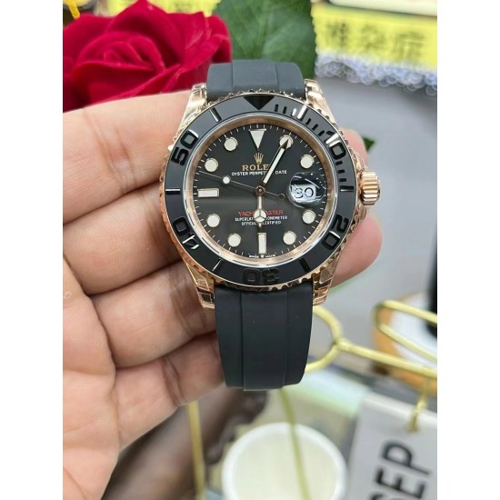ROLEX 劳力士 YACHT MASTER 游艇名仕型 116655 运动男表 精钢镀厚玫瑰金表壳 陶瓷表圈 可双向转动 旋入式表冠 蓝宝石镜面有日历放大镜6点位镭射皇冠防伪 橡胶表带 表带侧面有OYSTERFLEX字样雕刻 表带背面有导汗槽 Glidelock折叠保险表扣! ROLEX 劳力士 YACHT MASTER 游艇名仕型 116655 运动男表 精钢镀厚玫瑰金表壳 陶瓷表圈 可双向转动 旋入式表冠 蓝宝石镜面有日历放大镜6点位镭射皇冠防伪 橡胶表带 表带侧面有OYSTERFLEX字样雕刻 表带背面有导汗槽 Glidelock折叠保险表扣!
