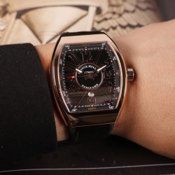 法兰克穆勒V45 SC DT系列54*42mm 全自动机械机芯 蓝光镀膜玻璃 意大利牛皮表带底部橡胶敖  可搭配美洲鳄鱼皮 折叠原装扣 糅合商务设计风格 中间完美弧线夹层设计！！！