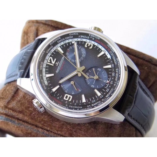 男人魅力新款 Jaeger-LeCoultre 积家 北宸系列 Geographic WT 地理学家世界时腕表采用蓝黑渐变色与全黑色表盘 腕表的凸缘显示全球24个时区 佩戴者可透过10时位置的表冠设定 尺寸42mm表壳 316L钢壳 搭配拱蓝宝石“锅盖”镜面 复刻版:936A/1自动上链 技术无与伦比 城市名部分以乳白色为基底 2时位置的日历显示 6时位置的第二时区显示和10时位置的动力储存显示副表盘饰以太阳放射状饰纹 原装折叠扣! 男人魅力新款 Jaeger-LeCoultre 积家 北宸系列 Geographic WT 地理学家世界时腕表采用蓝黑渐变色与全黑色表盘 腕表的凸缘显示全球24个时区 佩戴者可透过10时位置的表冠设定 尺寸42mm表壳 316L钢壳 搭配拱蓝宝石“锅盖”镜面 复刻版:936A/1自动上链 技术无与伦比 城市名部分以乳白色为基底 2时位置的日历显示 6时位置的第二时区显示和10时位置的动力储存显示副表盘饰以太阳放射状饰纹 原装折叠扣!