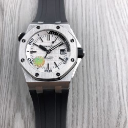 ZF AP 爱彼皇家橡树 离岸型 潜水腕表 A系列 经过多道工序的打磨和磨砂处理 A.P特有的八角型表圈表达出棱角分明的线条，表盘尺寸42mm 橡胶包覆层螺丝锁入式表冠可调旋转内表圈，搭载 9015改装原版Cal.3120机芯，性能稳定，超强夜光，即使在黑暗的环境也能掌握时间，采用舒适柔软的天然橡胶表带，使得腕表运动风十足！ ZF 爱彼绝对神器，强烈推荐！