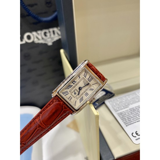LA厂出品 浪琴表黛绰维纳20.80 X 32.00mm 石英女士腕表!正品原装机芯L178石英机芯!拥有低电量提醒功能!石英机芯没电了秒针会四秒一跳!这个时候就需要换电池啦!浪琴排名皇后级别的当属黛绰维纳系列女表 以意大利语中的Dolce Vita为名 寓意甜美生活 寓意意式生活邂逅现代浪漫 通过几何线条与柔美曲线塑造出现代优雅与妩媚姿态 银色表盘的雕花、以及蓝钢指针等精致细节都烘托出佩戴者纯正的优雅与贵气 ! LA厂出品 浪琴表黛绰维纳20.80 X 32.00mm 石英女士腕表!正品原装机芯L178石英机芯!拥有低电量提醒功能!石英机芯没电了秒针会四秒一跳!这个时候就需要换电池啦!浪琴排名皇后级别的当属黛绰维纳系列女表 以意大利语中的Dolce Vita为名 寓意甜美生活 寓意意式生活邂逅现代浪漫 通过几何线条与柔美曲线塑造出现代优雅与妩媚姿态 银色表盘的雕花、以及蓝钢指针等精致细节都烘托出佩戴者纯正的优雅与贵气 !