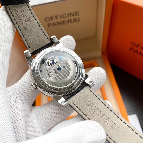浪琴-Longines ‼️精品男士腕表劲爆镂空设计,技艺精湛,独具匠心,尊贵大气,绅士风范。采用全自动机械机芯,顶级316精钢表壳,进口小牛皮表带,矿物质超强镜面,尺寸43-13 浪琴-Longines ‼️精品男士腕表劲爆镂空设计,技艺精湛,独具匠心,尊贵大气,绅士风范。采用全自动机械机芯,顶级316精钢表壳,进口小牛皮表带,矿物质超强镜面,尺寸43-13