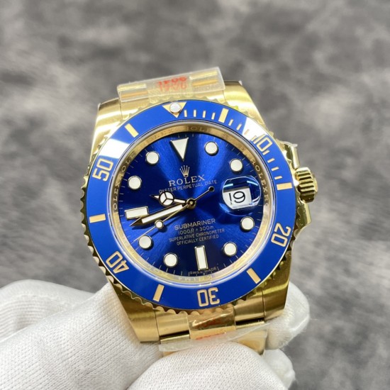 劳力士间金蓝水鬼，电镀版本！40mm直径，蓝宝石水晶玻璃镜面！陶瓷圈口！904钢，gm厂！也可以定制18k包金版本！出货实拍