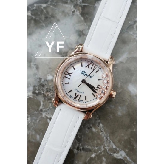 实拍《YF》萧邦(五钻小号无日历)HAPPY DIAMONDS 七彩圣诞主题 符合接下来圣诞跨年的气氛 每一颗钻石都是最好的礼物 心向自由 与快乐不期而遇。 实拍《YF》萧邦(五钻小号无日历)HAPPY DIAMONDS 七彩圣诞主题 符合接下来圣诞跨年的气氛 每一颗钻石都是最好的礼物 心向自由 与快乐不期而遇。