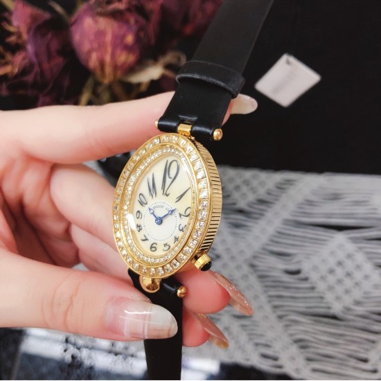2019新款Breguet-宝玑那不勒斯皇后系列! 史上最强最美 绝对值得拥有的一款 拱桥弧形、表盘用天然白色珍珠母贝 阿拉伯数字时符 经典的蓝钢宝玑指针,完美复刻 那不勒斯皇后款 绝对的女神气质名媛款 最重要的是百搭得来不失少女心 必入款❗带上一秒变女神,各种派对,晚会,聚会,约会,发布会,让你BlingBling 2019新款Breguet-宝玑那不勒斯皇后系列! 史上最强最美 绝对值得拥有的一款 拱桥弧形、表盘用天然白色珍珠母贝 阿拉伯数字时符 经典的蓝钢宝玑指针,完美复刻 那不勒斯皇后款 绝对的女神气质名媛款 最重要的是百搭得来不失少女心 必入款❗带上一秒变女神,各种派对,晚会,聚会,约会,发布会,让你BlingBling