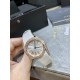 RF厂伯爵新款小号26mm。Limelight Gala系列的女性钻石手表是绝对诱惑的标志,表盘独特的6与9的造型,混合艺术,设计和珠宝,他们赞扬充满活力和大胆女性气质。在伯爵的眼里,每一位演绎人生故事的女主角,都注定拥有出众魅力!别出心裁,不断进阶超越。尺寸26mm 机芯:瑞士朗达机芯 玻璃:蓝宝石镜面 皮带:美洲鳄鱼皮 RF厂伯爵新款小号26mm。Limelight Gala系列的女性钻石手表是绝对诱惑的标志,表盘独特的6与9的造型,混合艺术,设计和珠宝,他们赞扬充满活力和大胆女性气质。在伯爵的眼里,每一位演绎人生故事的女主角,都注定拥有出众魅力!别出心裁,不断进阶超越。尺寸26mm 机芯:瑞士朗达机芯 玻璃:蓝宝石镜面 皮带:美洲鳄鱼皮