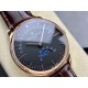 江诗丹顿 VC R39 Vacheron constantin 经典之美品鉴江诗丹顿 纵横四海系列 众横四海系列 逆跳日历款腕表 型号4000V/210A-B911 堪称意义非凡的里程碑之作。凝聚着日内瓦悠久制表传统的钟表复杂功能,体现出超凡技艺与时代风尚的绝妙融合。 采用自制Cal.2460 R31L/2机芯 直径41毫米 904钢带官网同步 一键拆卸 同时另可自由更换搭配胶带 皮带! 欢迎各大表友品鉴。 江诗丹顿 VC R39 Vacheron constantin 经典之美品鉴江诗丹顿 纵横四海系列 众横四海系列 逆跳日历款腕表 型号4000V/210A-B911 堪称意义非凡的里程碑之作。凝聚着日内瓦悠久制表传统的钟表复杂功能,体现出超凡技艺与时代风尚的绝妙融合。 采用自制Cal.2460 R31L/2机芯 直径41毫米 904钢带官网同步 一键拆卸 同时另可自由更换搭配胶带 皮带! 欢迎各大表友品鉴。
