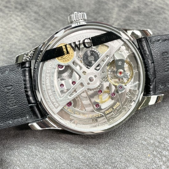 颜值第一!客户定制的加长美洲鳄鱼皮!IWC 葡7 V5版 最新机芯、万国IWC-葡萄牙系列 七日链 葡七 自动机械机芯 独立小秒针 真动能指示 蓝宝石玻璃 42mm!zf厂出品,出货实拍 颜值第一!客户定制的加长美洲鳄鱼皮!IWC 葡7 V5版 最新机芯、万国IWC-葡萄牙系列 七日链 葡七 自动机械机芯 独立小秒针 真动能指示 蓝宝石玻璃 42mm!zf厂出品,出货实拍