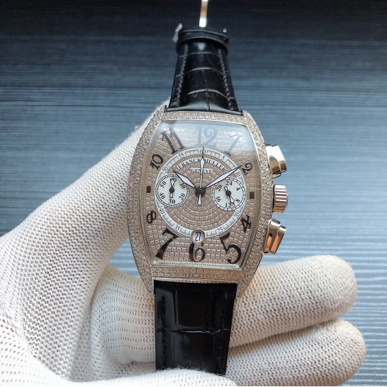 法兰克穆勒 Franck Muller Z9 顶级奢华 男士腕表 来自瑞士日内瓦,是世界知名的高级腕表品牌⌚️。法穆兰大量打破常规的创意更是使其成为无数男女明星的热捧之物 强化矿物质耐磨玻璃,手工镶嵌闪钻 采用精准高级五针日本VK机芯,意大利时尚小牛皮。尺寸:40mmx55mm 三杰精致推荐男士机械腕表 SJ为你精心挑选超真实实物图拍摄 法兰克穆勒 Franck Muller Z9 顶级奢华 男士腕表 来自瑞士日内瓦,是世界知名的高级腕表品牌⌚️。法穆兰大量打破常规的创意更是使其成为无数男女明星的热捧之物 强化矿物质耐磨玻璃,手工镶嵌闪钻 采用精准高级五针日本VK机芯,意大利时尚小牛皮。尺寸:40mmx55mm 三杰精致推荐男士机械腕表 SJ为你精心挑选超真实实物图拍摄