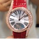 实拍 中国红 伯爵 全新Piaget Lime light系列腕表,以其独特的造型,引领着时尚界的风潮,更是邀请到国际巨星巩俐倾情代言,必将成为伯爵品牌全新的识别69式印,瑞士石英32mm 白金电镀 认准独家实拍细节品质! 实拍 中国红 伯爵 全新Piaget Lime light系列腕表,以其独特的造型,引领着时尚界的风潮,更是邀请到国际巨星巩俐倾情代言,必将成为伯爵品牌全新的识别69式印,瑞士石英32mm 白金电镀 认准独家实拍细节品质!