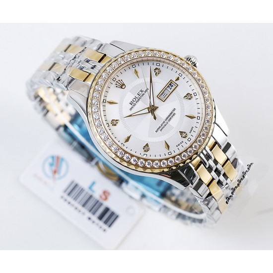 LS精品    劳力士Rolex[色][色]低调奢华[色]火爆开启上市，不显浮华的风格广受成功人士喜爱，逐渐深刻人心，并备受各界人士推重。工艺精湛，糅合尊贵、典雅和独特气质于一身，位列世界手表业之翘楚材料：316钢18k微纳米电镀金，直径41mm，进口820A机芯，28800每小时振荡次数，动力储备48小时，表带：316精钢表带，三度防水性能，返修率几乎为零，请君放心购