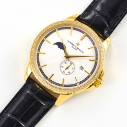 【 VACHERON CONSTANTIN 】江诗丹顿 贵族的艺术品！搭配进口机芯（0返修）台湾厂进口316精钢塑造！字面采用3D油压鱼鳞纹技术，立体感十足，搭配意大利进口小牛皮！耗时6个月打造壳身 堪称完美无缺，尺寸41mm。耐磨防刮蓝宝石双卜玻璃！超强防水50米！江诗丹顿历经风雨一直以来都是销量冠军，独特而奢华的设计风格广受好评，是成功魅力人士的首选，怒荐！