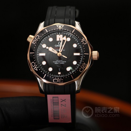 OMEGA 欧米茄 海马系列300米潜水腕表】詹姆斯邦德 表壳左侧同原装“007”专属金属片⚠️底盖玻璃专属印花⚠️尺寸42mm! OMEGA 欧米茄 海马系列300米潜水腕表】詹姆斯邦德 表壳左侧同原装“007”专属金属片⚠️底盖玻璃专属印花⚠️尺寸42mm!