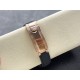 新品!ROLEX 劳力士 迪通拿4131整个系列迎来了全新的改变,具体有以下几点改变:1刻度时标变得更加纤细2计时表盘更加优雅纤细3 六点位增加皇冠标志4陶瓷圈新增金属外圈5表壳新一代表耳有更强的曲线效果6机芯升级从4130升级为41311.表盘所有颜色均与原版一致,无色差!每个时标刻度都精抛倒角打磨的基础上采用铂金电镀做到永久不退色!盘面字体清晰分明立体感十足! 新品!ROLEX 劳力士 迪通拿4131整个系列迎来了全新的改变,具体有以下几点改变:1刻度时标变得更加纤细2计时表盘更加优雅纤细3 六点位增加皇冠标志4陶瓷圈新增金属外圈5表壳新一代表耳有更强的曲线效果6机芯升级从4130升级为41311.表盘所有颜色均与原版一致,无色差!每个时标刻度都精抛倒角打磨的基础上采用铂金电镀做到永久不退色!盘面字体清晰分明立体感十足!