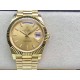 ROLEX 劳力士 星期日志型40mm终极版 搭载原版3255自动机械机芯228239系列腕表,40mm直径,研发耗时16个月!原版1比1开模。重点升级了以下几个要点:1.表壳直径与最新版3255型系列一致40毫米。2.表带头粒与原装一致,5件拼装,难度非常高,表带与表壳交错型无缝连结。3.把头皇冠处下方修改为与原版一致的两个圆点。4.表扣与原版一致里面加装了弹簧,字体大小工艺和原装一致。5.表壳侧面与原版一致增加二维码防伪。6.表壳与表带连接处的壳身刻有与原版一致的型号数字228239。 ROLEX 劳力士 星期日志型40mm终极版 搭载原版3255自动机械机芯228239系列腕表,40mm直径,研发耗时16个月!原版1比1开模。重点升级了以下几个要点:1.表壳直径与最新版3255型系列一致40毫米。2.表带头粒与原装一致,5件拼装,难度非常高,表带与表壳交错型无缝连结。3.把头皇冠处下方修改为与原版一致的两个圆点。4.表扣与原版一致里面加装了弹簧,字体大小工艺和原装一致。5.表壳侧面与原版一致增加二维码防伪。6.表壳与表带连接处的壳身刻有与原版一致的型号数字228239。