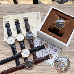 积家 Jaeger Lecoultre 经典重塑，物理天文台。本次改装原装自动锤，细节更完美，技惊四座，精湛工艺，淋漓尽致。采用全自动机械机芯，顶级316精钢表壳，进口小牛皮表带，矿物质超强镜面，尺寸43*13
