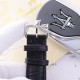 品牌：江诗丹顿 -Vacheron Constantin  类型：[酷]男士夜光腕表表壳：316精钢（做工优质）表带：进口真牛皮/316精钢（两种可选）机芯：高级定制全自动星辰月相驼飞轮机械机芯（走时稳定）玻璃：高级强化镀膜镜面尺寸：直径41mm，厚度13mm。