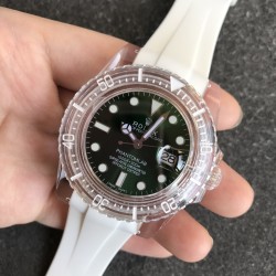 GR-Factory 2021新款PHANTOMLABROLEX联名力作水晶系列腕表来袭！颠覆传统概念！采用PMMA水晶材质！顶配3135蓝游丝机芯！市场最好的泰国进口橡胶表带，永不变黄（下单即送同材质半透明表带一副）与原版一致的精磨表扣，整表冰蓝夜光，无卡度旋转圈口，区别于市场货，更加晶莹通透！历时数月追求细节之美，天马行空之作，释放与众不同的魅力！GR匠心传承，专注优品！
