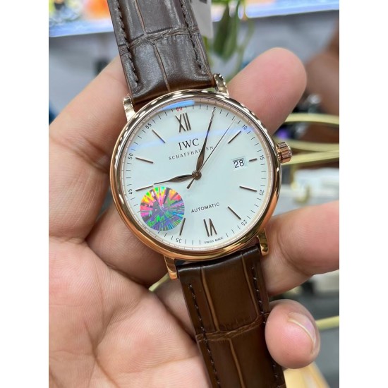 IWC 万国 波涛菲诺 系列!316L精钢表壳顶级打磨,表耳R弧度同步原装够大,线条更优美,表壳与底盖衔接完美,定制日历字体及粗细 绅士商务休闲首选! IWC 万国 波涛菲诺 系列!316L精钢表壳顶级打磨,表耳R弧度同步原装够大,线条更优美,表壳与底盖衔接完美,定制日历字体及粗细 绅士商务休闲首选!