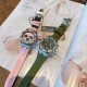 网红爆款AP爱彼皇家橡树系列全新色系--樱花粉VS橄榄绿美女几乎人手一枚!精钢表壳镶钻八角钻石壳边设计 进口日本多动能石英机芯 稳定带计时功能 蓝宝石水晶镜面刮不花玻璃 采用食品级别安全橡胶表带亲肤无毒性 百搭尺寸37mm任何女士手型都可以佩戴,MF厂高版本值得拥有 网红爆款AP爱彼皇家橡树系列全新色系--樱花粉VS橄榄绿美女几乎人手一枚!精钢表壳镶钻八角钻石壳边设计 进口日本多动能石英机芯 稳定带计时功能 蓝宝石水晶镜面刮不花玻璃 采用食品级别安全橡胶表带亲肤无毒性 百搭尺寸37mm任何女士手型都可以佩戴,MF厂高版本值得拥有