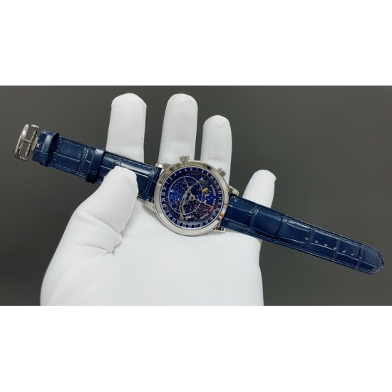 PP百达翡丽超级复杂功能时计系列:星空(超级夜光)真星空轨道表盘,星象图表盘由三块不同的圆盘共同组成,两块圆盘分别显示星空背景和月相,另有一块透明水晶圆盘显示星象图和银河,完美演绎浩瀚星空。透过底盖可见原装240 LU CL C珍珠陀机芯,动力储存可达48小时。整表直径4411与正品一致。快拆表带是手工缝制的亮色方形鳞纹表带搭配原装折叠扣。这款非凡的时计作品,彰显了百达翡丽精湛的制表工艺以及超卓的复杂领域开创精神,把整个星空佩戴在手腕上,你值得拥有 PP百达翡丽超级复杂功能时计系列:星空(超级夜光)真星空轨道表盘,星象图表盘由三块不同的圆盘共同组成,两块圆盘分别显示星空背景和月相,另有一块透明水晶圆盘显示星象图和银河,完美演绎浩瀚星空。透过底盖可见原装240 LU CL C珍珠陀机芯,动力储存可达48小时。整表直径4411与正品一致。快拆表带是手工缝制的亮色方形鳞纹表带搭配原装折叠扣。这款非凡的时计作品,彰显了百达翡丽精湛的制表工艺以及超卓的复杂领域开创精神,把整个星空佩戴在手腕上,你值得拥有