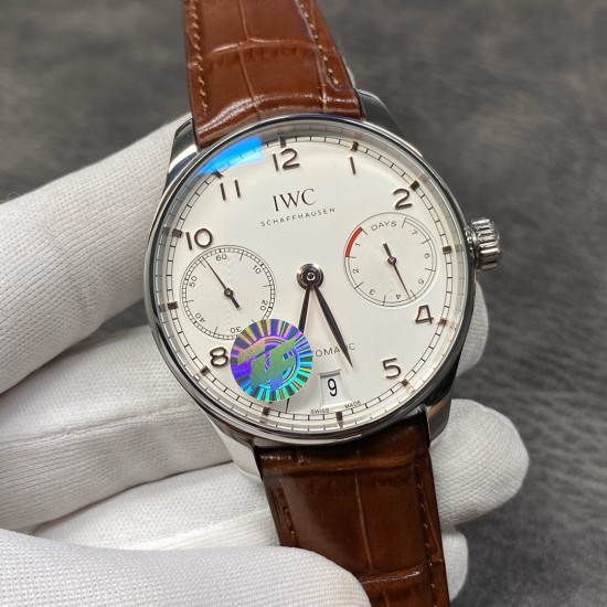颜值第一！ZF出品。IWC 葡7 V5版 最新机芯、万国IWC－葡萄牙系列 七日链 葡七 自动机械机芯 独立小秒针 真动能指示 蓝宝石玻璃 牛皮表带42mm[色][色]出货实拍