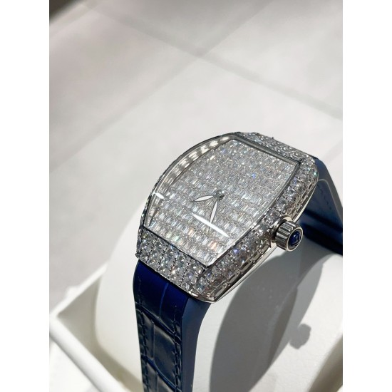 法兰克穆勒 V32 ABF 法穆兰 女装游艇新款 32mm 完美尺寸 搭配瑞士原装机芯 品质保证