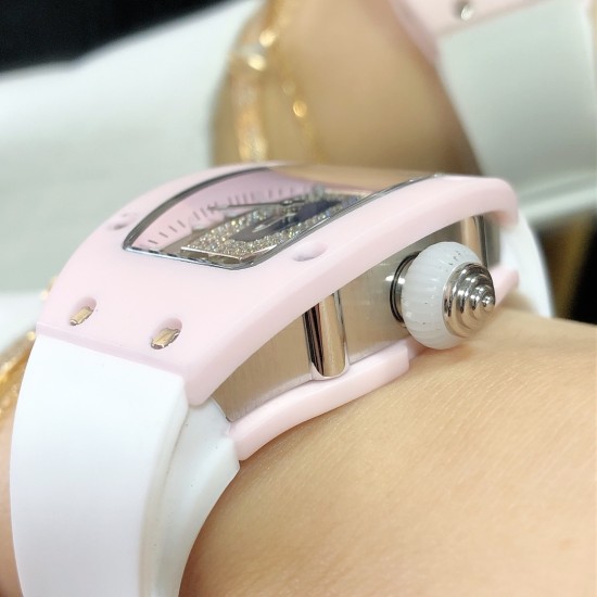 Richard Mille RM007 理查德 粉陶瓷 经典系列女士壕气腕表！明星畅销款，人气指数最高的名品！