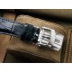 【PFF Factory2021牛年力作】V2升级版 【市场最高品质版本】百达.翡丽Patekphilippe运动系列(鹦鹉螺)5724(霸道总裁)升级版!1⃣️所有功能同正品(10字位动能显示,7字位日历和月相 4字位小秒针),和原装一样的带水平压纹图案,带荧光刻度 !2⃣️直径40毫米,904L精钢镀金,蓝宝石玻璃镜面。3⃣️5722和5724款的外钻为施华洛世奇钻,通透闪亮,气质非凡。在目前技术范畴内尽可能接近原装,此款腕表可以让您驾驭所有场合!PFF匠心之作 欢迎您的品鉴! 【PFF Factory2021牛年力作】V2升级版 【市场最高品质版本】百达.翡丽Patekphilippe运动系列(鹦鹉螺)5724(霸道总裁)升级版!1⃣️所有功能同正品(10字位动能显示,7字位日历和月相 4字位小秒针),和原装一样的带水平压纹图案,带荧光刻度 !2⃣️直径40毫米,904L精钢镀金,蓝宝石玻璃镜面。3⃣️5722和5724款的外钻为施华洛世奇钻,通透闪亮,气质非凡。在目前技术范畴内尽可能接近原装,此款腕表可以让您驾驭所有场合!PFF匠心之作 欢迎您的品鉴!