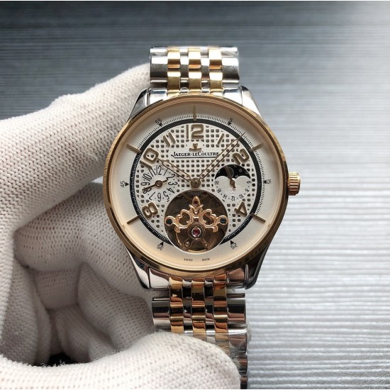 实物拍摄品牌:积家-Jaeger-LeCoultre A26 类型:男士腕表表壳:316精钢(做工上乘)表带:进口小牛皮/316精钢(两种可选) 机芯:高级定制全自动机械机芯(走时稳定)材料:高级强化镀膜镜面 尺寸:直径41mm,厚度12mm 三杰精致推荐男士机械腕表 SJ为你精心打造超真实实物图拍摄 实物拍摄品牌:积家-Jaeger-LeCoultre A26 类型:男士腕表表壳:316精钢(做工上乘)表带:进口小牛皮/316精钢(两种可选) 机芯:高级定制全自动机械机芯(走时稳定)材料:高级强化镀膜镜面 尺寸:直径41mm,厚度12mm 三杰精致推荐男士机械腕表 SJ为你精心打造超真实实物图拍摄