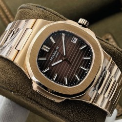 【PFF Factory新势力 新力作】V4最高升级版本 最高复刻 百达.翡丽PATEK PHILIPPE 优雅运动系列5711/1A鹦鹉螺！PFF震撼出品！钢表之王！1⃣️【机芯】全网最佳解毒方案，搭配百达.翡丽9015机改Cal.324自动上链一体机芯！精准稳定！2⃣️【表带】定制级人体工程学表带，钢带中珠是钻石型的，与正品相结合。3⃣️【直径】表壳尺寸40毫米，厚度仅9.0毫米，也与原装最接近。【PFF Factory】匠心之作 欢迎您的品鉴！
