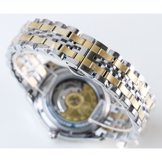 LS精品    劳力士Rolex[色][色]低调奢华[色]火爆开启上市，不显浮华的风格广受成功人士喜爱，逐渐深刻人心，并备受各界人士推重。工艺精湛，糅合尊贵、典雅和独特气质于一身，位列世界手表业之翘楚材料：316钢18k微纳米电镀金，直径41mm，进口820A机芯，28800每小时振荡次数，动力储备48小时，表带：316精钢表带，三度防水性能，返修率几乎为零，请君放心购