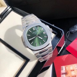 百达翡丽 钢表之王5711鹦鹉螺，全网最佳解毒方案，搭配Cal.324自动上链机芯，定制级人体工程学表带，机芯修正版也和原装最接近，全网体验最佳的百达翡丽！