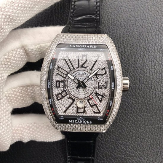 法兰克 穆勒 ❤️Franck Muller V45 SC DT系列⌚️54*42*15mm 瑞士2824全自动机械机芯 蓝光镀膜玻璃 316精钢鑫表壳 3D立体字面 牛皮表带底部橡胶 针扣 糅合运动设计风格 中间完美弧线夹层设计 尽显绅士品味 一如既往的酷 法兰克 穆勒 ❤️Franck Muller V45 SC DT系列⌚️54*42*15mm 瑞士2824全自动机械机芯 蓝光镀膜玻璃 316精钢鑫表壳 3D立体字面 牛皮表带底部橡胶 针扣 糅合运动设计风格 中间完美弧线夹层设计 尽显绅士品味 一如既往的酷