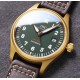IWC 万国 喷火战机系列,日本全自动机械腕表,现震撼来袭,越带越有质感,尺寸39mm!后盖镌刻有“喷火战机”图案。栩栩如生,棕色意大利小牛皮表带! IWC 万国 喷火战机系列,日本全自动机械腕表,现震撼来袭,越带越有质感,尺寸39mm!后盖镌刻有“喷火战机”图案。栩栩如生,棕色意大利小牛皮表带!