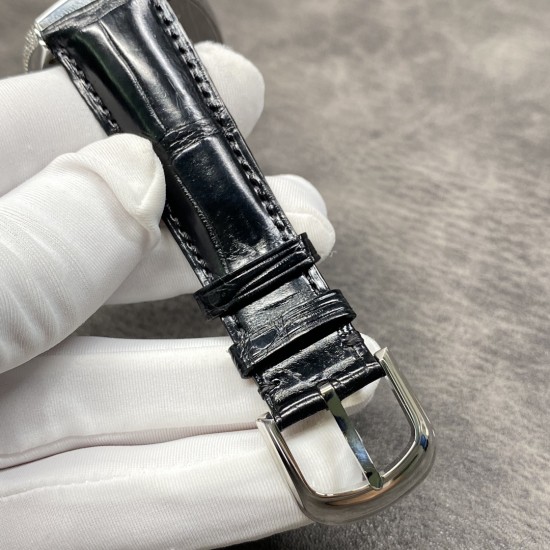 Franck Muller 法兰克穆勒满钻 FM 法穆兰 Casablanca系列 8880 B SC DT自动机械腕表 酒桶形精钢抛光表壳 穹型蓝宝石镜面 镜面与表壳完美拼合 镶嵌施华洛世奇水晶表盘 日历窗口镶嵌放大镜 日本西铁城8205自动机械机芯 客户定制美洲鳄鱼皮表带 针扣 39.5mmX55.3mm 出货实拍 Franck Muller 法兰克穆勒满钻 FM 法穆兰 Casablanca系列 8880 B SC DT自动机械腕表 酒桶形精钢抛光表壳 穹型蓝宝石镜面 镜面与表壳完美拼合 镶嵌施华洛世奇水晶表盘 日历窗口镶嵌放大镜 日本西铁城8205自动机械机芯 客户定制美洲鳄鱼皮表带 针扣 39.5mmX55.3mm 出货实拍