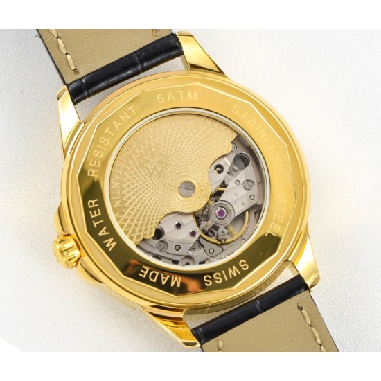 【 VACHERON CONSTANTIN 】江诗丹顿 贵族的艺术品!搭配进口机芯(0返修)台湾厂进口316精钢塑造!字面采用3D油压鱼鳞纹技术,立体感十足,搭配意大利进口小牛皮!耗时6个月打造壳身 堪称完美无缺,尺寸41mm。耐磨防刮蓝宝石双卜玻璃!超强防水50米!江诗丹顿历经风雨一直以来都是销量冠军,独特而奢华的设计风格广受好评,是成功魅力人士的首选,怒荐! 【 VACHERON CONSTANTIN 】江诗丹顿 贵族的艺术品!搭配进口机芯(0返修)台湾厂进口316精钢塑造!字面采用3D油压鱼鳞纹技术,立体感十足,搭配意大利进口小牛皮!耗时6个月打造壳身 堪称完美无缺,尺寸41mm。耐磨防刮蓝宝石双卜玻璃!超强防水50米!江诗丹顿历经风雨一直以来都是销量冠军,独特而奢华的设计风格广受好评,是成功魅力人士的首选,怒荐!