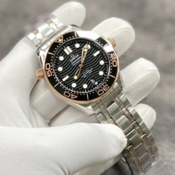 【VS出品】欧米茄 海马300M 316精钢材质打造！间玫瑰金钢带款！8800机 42MM！金灿灿，这个颜色好看！出货实拍