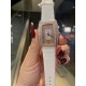 伯爵-piaget-G0A33091女士腕表，水桶形的表壳别具一格，独特的绢布表带搭配原版针扣，完美结合，尽显奢华时尚气质。原装瑞士机芯，316L精钢表壳，度18k白金和玫瑰金，尺寸27x38mm备受喜爱、值得拥有[机智][耶]实物超美