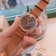 欧米茄 OMEGA 海马系列 AQUA TERRA 至臻天文台女士腕表环镶璀璨美钻,诠释情致迷人风范。表盘以白色珍珠母贝制成,平添柔和细腻质感,搭配镶钻小时刻度。全新尼龙表带与牛皮表带,不同组合,焕新风采。腕表与表带和谐相称,让您尝试不同的搭配方式,收获无限惊喜发掘专属于您的个性腕表造型! 欧米茄 OMEGA 海马系列 AQUA TERRA 至臻天文台女士腕表环镶璀璨美钻,诠释情致迷人风范。表盘以白色珍珠母贝制成,平添柔和细腻质感,搭配镶钻小时刻度。全新尼龙表带与牛皮表带,不同组合,焕新风采。腕表与表带和谐相称,让您尝试不同的搭配方式,收获无限惊喜发掘专属于您的个性腕表造型!