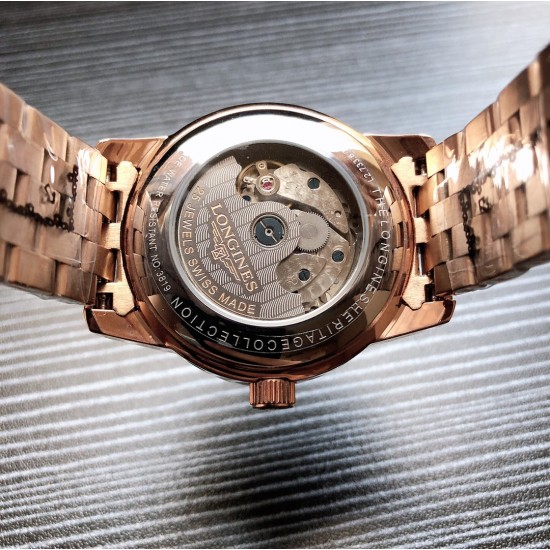 最新款-浪琴 LONGINES X1 2020新品来袭,震撼上市, 男士腕表,表款高贵典雅,沉稳个性,充满着男士所独有的英气,为佩戴者展现一份富有品味的风采,可商务可休闲,适合任何场合,因而深受欢迎 老牌机芯厂 上海厂生产的 6字位星辰全自动机械机芯 质量稳定可保障 316L精钢表壳(质感极佳)字面 是采用手工雕刻 +真丁镶嵌)腕表再添档次 和独特风格!采用顶级电镀做工十分精美,与精钢表壳相呼应 纯粹而经典,表宽42 厚13mm 最新款-浪琴 LONGINES X1 2020新品来袭,震撼上市, 男士腕表,表款高贵典雅,沉稳个性,充满着男士所独有的英气,为佩戴者展现一份富有品味的风采,可商务可休闲,适合任何场合,因而深受欢迎 老牌机芯厂 上海厂生产的 6字位星辰全自动机械机芯 质量稳定可保障 316L精钢表壳(质感极佳)字面 是采用手工雕刻 +真丁镶嵌)腕表再添档次 和独特风格!采用顶级电镀做工十分精美,与精钢表壳相呼应 纯粹而经典,表宽42 厚13mm