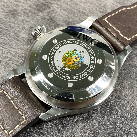 ZF厂精品 IWC万国 大飞小王子 骚蓝表盘,精钢表壳46mm大表盘大把头 蓝宝石防划痕镜面 表盘刻度超强夜光 搭载最新复刻原装动能显示机械机芯 意大利小牛皮真皮表带原装折叠扣 怒荐!出货实拍 ZF厂精品 IWC万国 大飞小王子 骚蓝表盘,精钢表壳46mm大表盘大把头 蓝宝石防划痕镜面 表盘刻度超强夜光 搭载最新复刻原装动能显示机械机芯 意大利小牛皮真皮表带原装折叠扣 怒荐!出货实拍