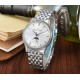 Jaeger-leCoultre Master Ultra Thin Moon积家超薄月相大师系列42mm腕表,简洁的线条设计,赏心悦目的表盘。 显示令表盘尽显活力,6位24小时指针宛如一幕和谐美妙的腕上芭蕾。透过玻璃底盖,机芯运行一目了然。这款厚度仅5.8毫米的超薄机芯向世人证实,超凡的技艺和极尽复杂的功能可以在狭小的空间内完美展现。顶级出品 精品不断 Jaeger-leCoultre Master Ultra Thin Moon积家超薄月相大师系列42mm腕表,简洁的线条设计,赏心悦目的表盘。 显示令表盘尽显活力,6位24小时指针宛如一幕和谐美妙的腕上芭蕾。透过玻璃底盖,机芯运行一目了然。这款厚度仅5.8毫米的超薄机芯向世人证实,超凡的技艺和极尽复杂的功能可以在狭小的空间内完美展现。顶级出品 精品不断