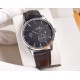 积家 Jaeger-leCoultre Master Ultra Thin 24 times 积家超薄日夜大师系列42mm腕表,日夜显示及3位日历显示令表盘尽显活力,5位跳动的小秒针宛如一幕和谐美妙的腕上芭蕾。透过玻璃底盖,机芯运行一目了然。 积家 Jaeger-leCoultre Master Ultra Thin 24 times 积家超薄日夜大师系列42mm腕表,日夜显示及3位日历显示令表盘尽显活力,5位跳动的小秒针宛如一幕和谐美妙的腕上芭蕾。透过玻璃底盖,机芯运行一目了然。