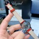 ★实拍 最新萧邦彩虹钻震撼来袭!萧邦快乐钻一直是女表中的翘楚,对萧邦这个系列的创意一直中毒很深,这款彩虹钻属于萧邦的高级珠宝系列!该腕表尺寸大小恰到好处 佩戴舒适!当时间遇见彩虹 玩转小清新 宝石闪耀着红橙黄绿青蓝紫等斑斓色彩 恰似添上曼妙多姿变化色彩精心挑选玲珑精巧的宝石组合镶嵌在一起 为腕表赋予了奇异光彩!女表彩虹圈 萧邦宝石美 不犹豫 果断入手吧! ★实拍 最新萧邦彩虹钻震撼来袭!萧邦快乐钻一直是女表中的翘楚,对萧邦这个系列的创意一直中毒很深,这款彩虹钻属于萧邦的高级珠宝系列!该腕表尺寸大小恰到好处 佩戴舒适!当时间遇见彩虹 玩转小清新 宝石闪耀着红橙黄绿青蓝紫等斑斓色彩 恰似添上曼妙多姿变化色彩精心挑选玲珑精巧的宝石组合镶嵌在一起 为腕表赋予了奇异光彩!女表彩虹圈 萧邦宝石美 不犹豫 果断入手吧!
