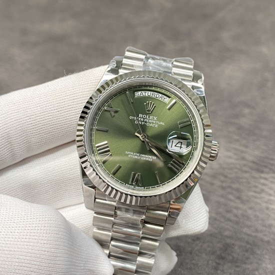 GM厂 劳力士恒日志41mm！别一样的骚气！绿绸缎面！搭载客户订制的瑞士进口ETA2836-2机芯 ！出货实拍