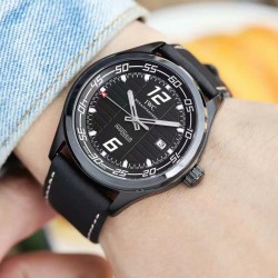 品牌：万国-IWC类型：男士腕表表壳：316精钢（做工优质）表带：进口真牛皮/316精钢(两种可选)机芯：进口8215全自动机械机芯（走时稳定）玻璃：高级蓝宝石镜面（防划花）尺寸：直径41mm，厚度12mm